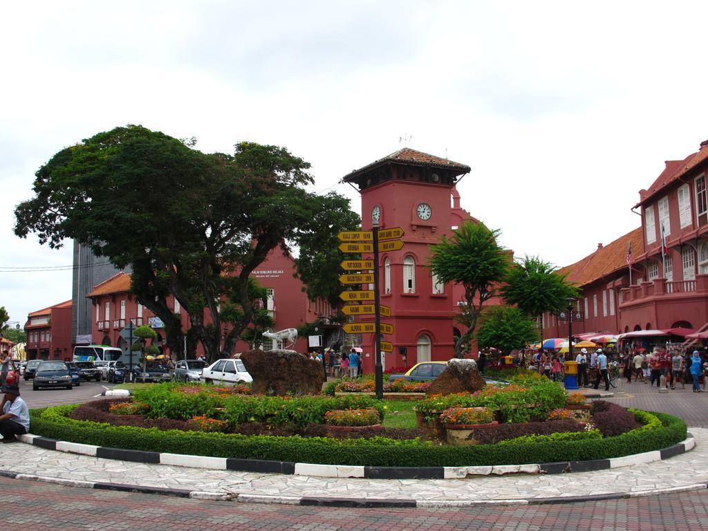 Hallmark Crown Hotel Malacca Kültér fotó