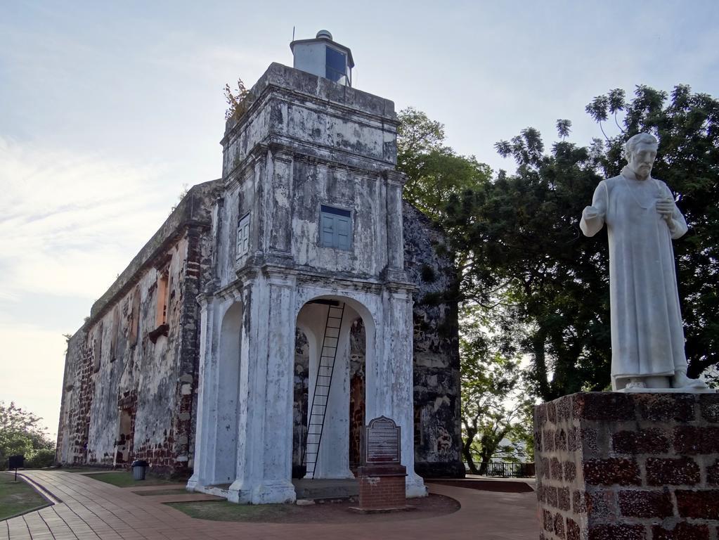 Hallmark Crown Hotel Malacca Kültér fotó