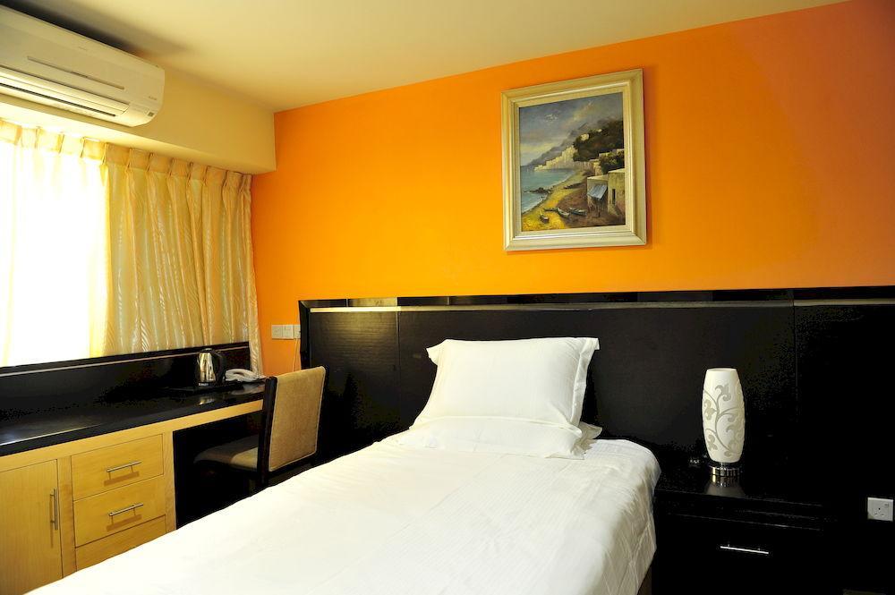 Hallmark Crown Hotel Malacca Kültér fotó